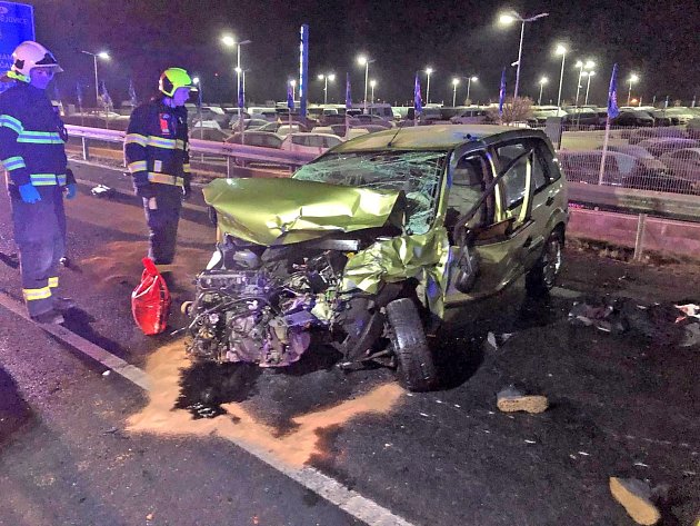U Vodsliv na Benešovsku zemřela po havárii auta jedna ze spolujezdkyň