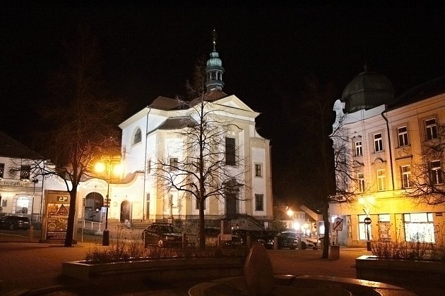 Nečekaný nepřítel benešovských řidičů? Nový parkovací systém to není