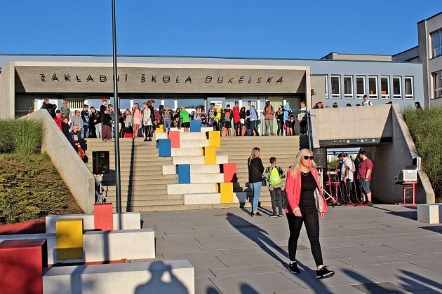 Třem základním školám v Benešově rozdělili 105 tisíc korun podle přání dětí