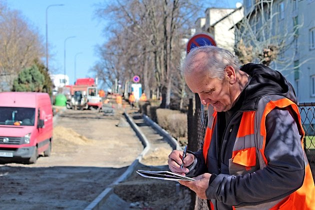 Matiegkova ulice se mění, zastávky nabídnou elektronické označníky i přístřešky