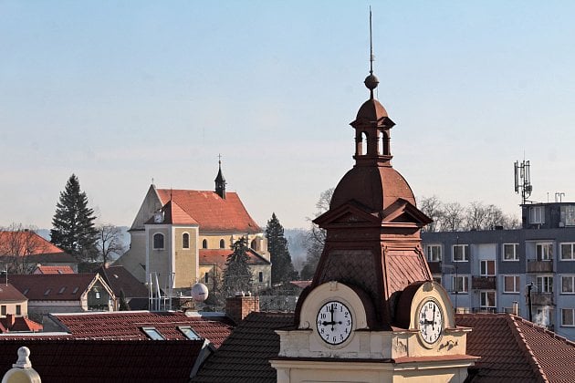 KVÍZ: Jak dobře znáte osobnosti spojené s Benešovem?