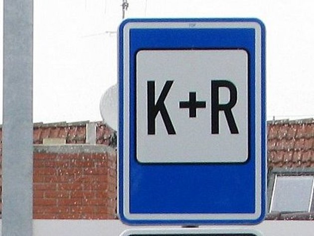 Benešov opravuje Malé náměstí: po deseti dnech nová silnice i zastávka