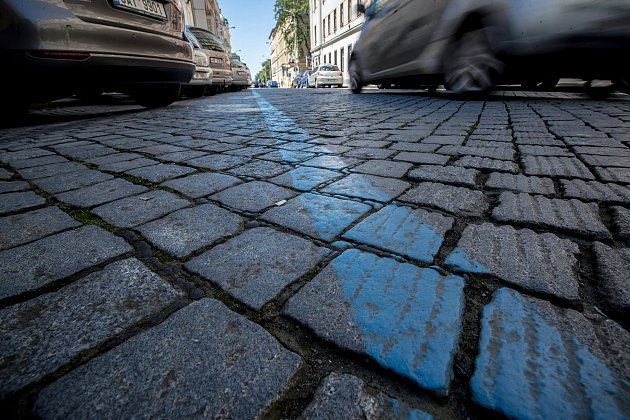 Parkování v centru Benešova: ve hře je i modrá zóna v Jiráskově pro rezidenty