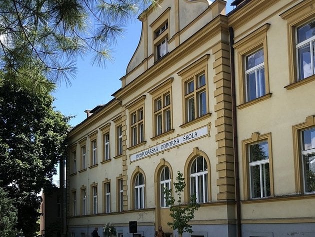 Kraj pokračuje v energetických projektech, ušetří i benešovská zemědělka