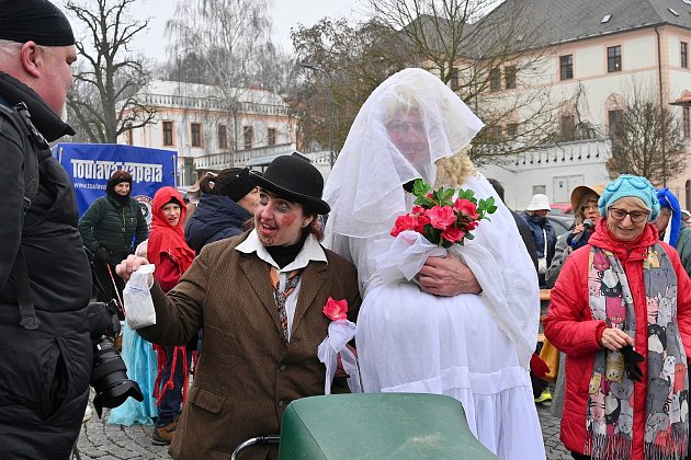 Pyšelské náměstí v sobotu ožilo masopustním veselím