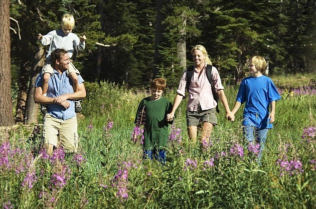 Pochod za povidlovým koláčem zahájí turistickou sezonu na Benešovsku