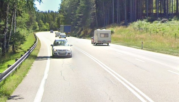 Uzavírky na Benešovsku zkomplikují dopravu: řidiče čekají objížďky i semafory