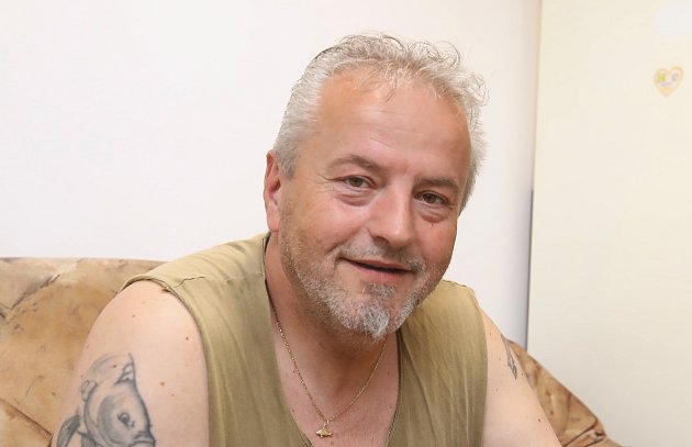 Volal mi snad patnáctkrát za noc, vzpomíná bývalý kriminalista na vraha faráře